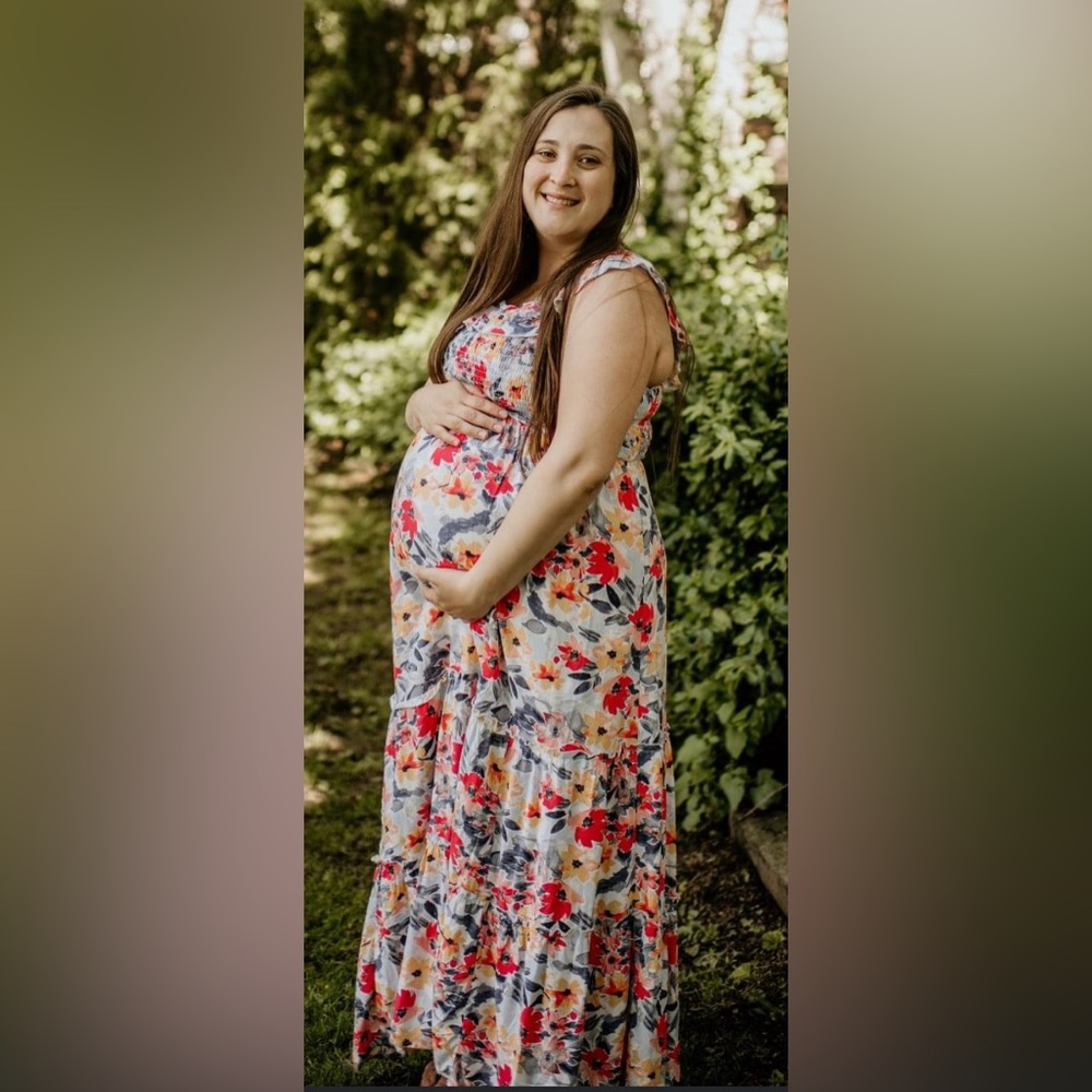 Isabel maternity dress size M
